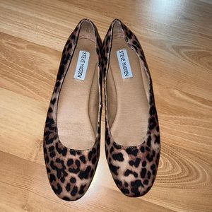 Steve Madden leopard print flats size 8.5
